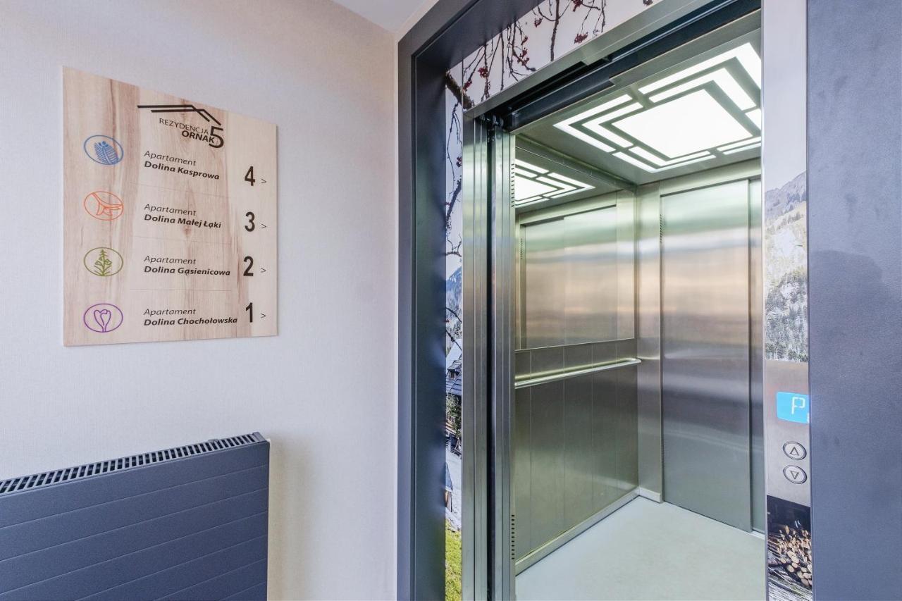 Rezydencja Ornak 5 - Stylowe Apartamenty Z Balkonami I Jacuzzi, 5 Min Pieszo Do Krupowek, Izby Podhalanskie Zakopane Ngoại thất bức ảnh