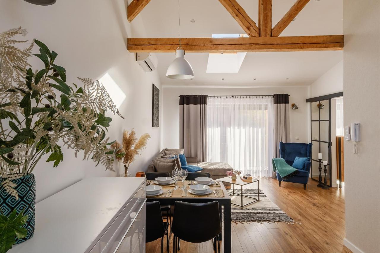 Rezydencja Ornak 5 - Stylowe Apartamenty Z Balkonami I Jacuzzi, 5 Min Pieszo Do Krupowek, Izby Podhalanskie Zakopane Ngoại thất bức ảnh