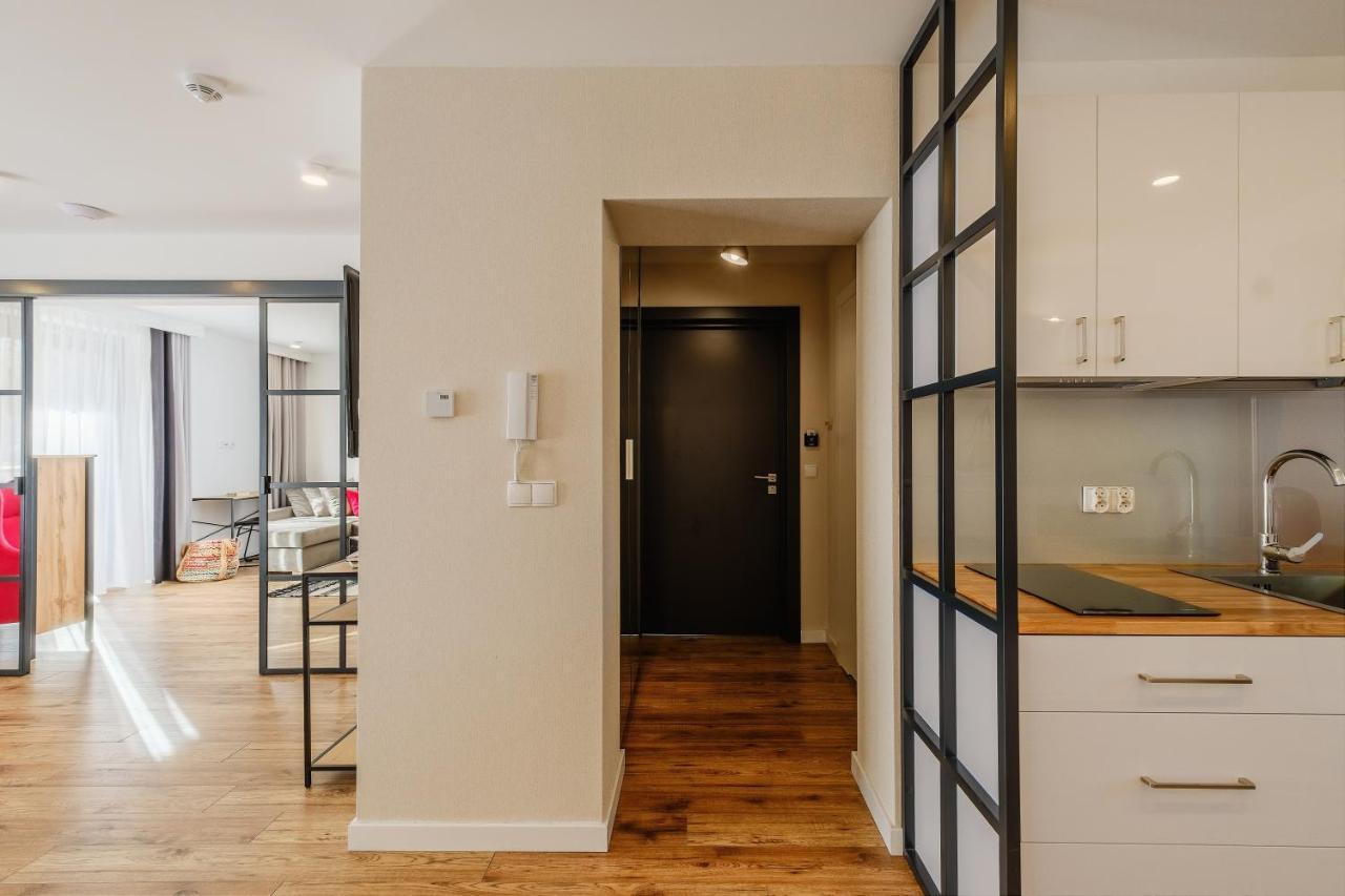 Rezydencja Ornak 5 - Stylowe Apartamenty Z Balkonami I Jacuzzi, 5 Min Pieszo Do Krupowek, Izby Podhalanskie Zakopane Ngoại thất bức ảnh